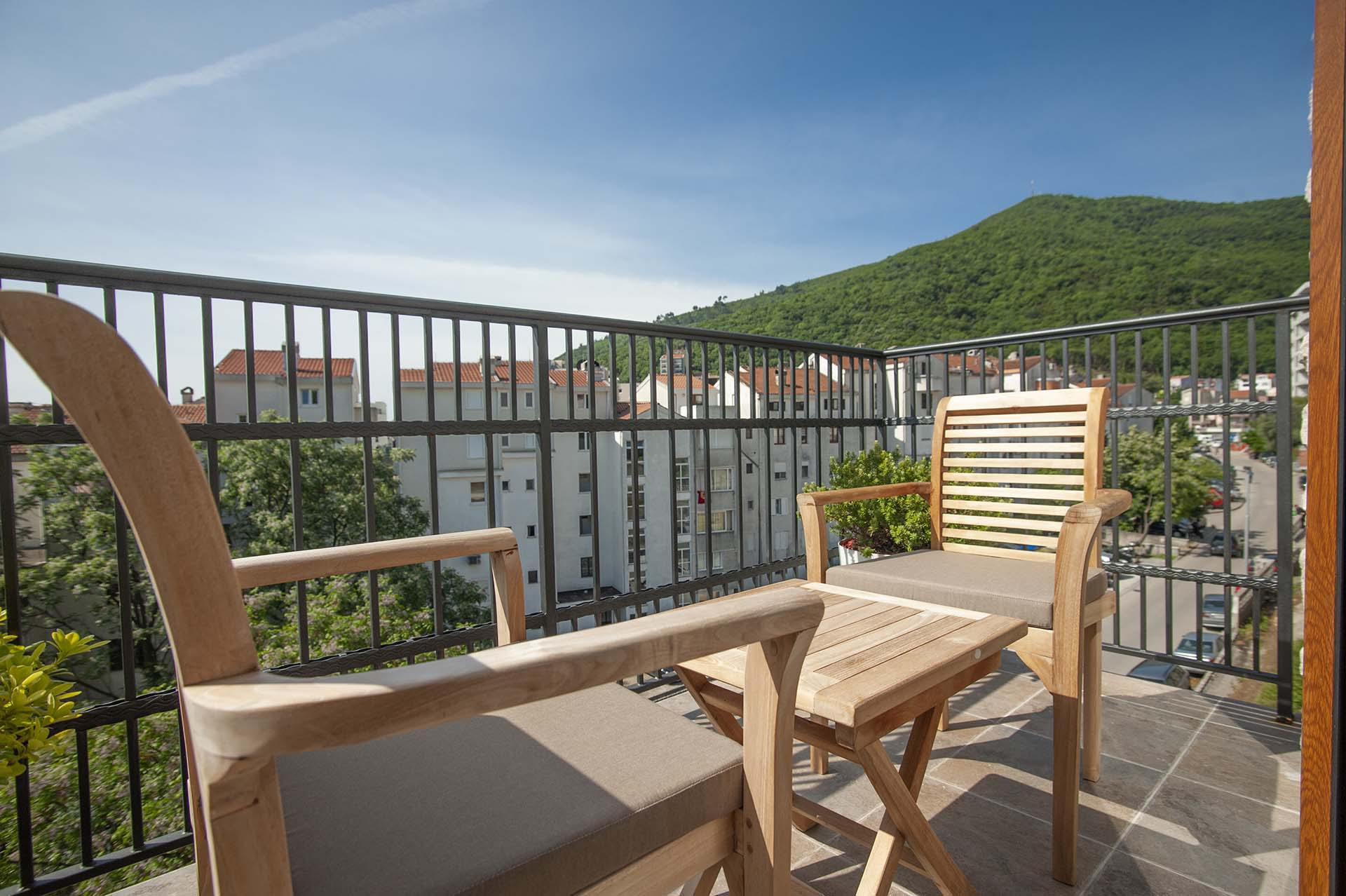 Discover Luxury Accommodation in the Heart of Budva - Hotel Twelve